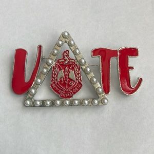 Delta Sigma Theta Sorority Inc. Vote Pin Brooch 3 inches